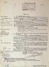 Instància de Xavier Sitjes i Molins sol·licitant el permís. En el document consta el segell del Govern Civil amb l’autorització.