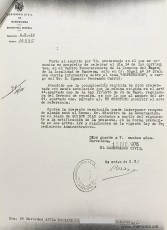 Notificació del Govern Civil a Mercè Angla Escaler comunicant la prohibició perquè la instància no s’havia presentat amb l’antelació exigida per la llei 17/1976 de maig de 1976. 