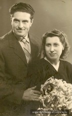 Casament de l'Anna Solà i el Josep Batalla a Manresa el 25 de juliol de 1946. (Col·lecció familiar)