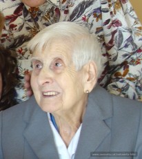 Maria Casajuana (1912-2011), treballadora del tèxtil, fou una de les impulsores del Grup Femení d’ERC a Manresa i va treballar intensament en la creació de nous grups a la comarca. (Foto: Conxita Parcerisas. Residència Montblanc, 25-2-2006)