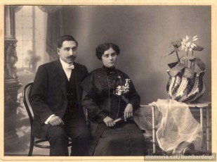 Foto de casament de Concepció Sallés i Subirana. (Col·lecció familiar)