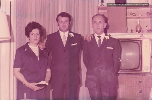 Lola i Vicenç el dia del casament del seu fill Francesc (1969). (Col·lecció familiar).