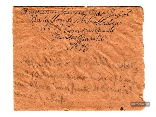 És en el revers d’aquest sobre de la carta del dia 16 que, escrit amb llapis, es diu que Manel Prat és donat per desaparegut en les operacions del dia 26 d’abril al front de Terol.