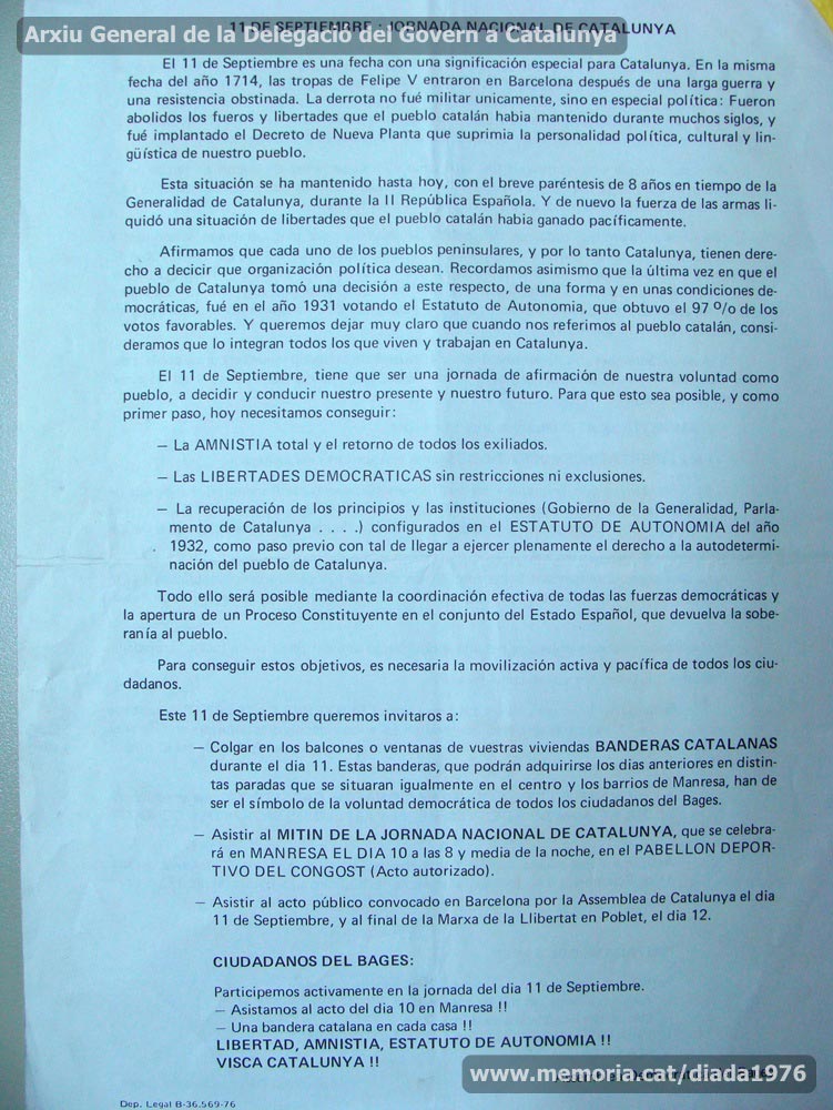 (4/5) 9-9-1976: informe de la Guàrdia Civil de Manresa adreçat al Govern Civil de Barcelona per a informar-lo de la troballa de diversos fulls clandestins a la demarcació. Entre aquestes destaquen, a Manresa, uns exemplars que fan una crida a la participació en l’acte organitzat al pavelló del Congost en motiu de la Diada Nacional. El text s’acompanya de mostres d’aquests fulls volants. (Arxiu General de la Delegació del Govern a Catalunya).