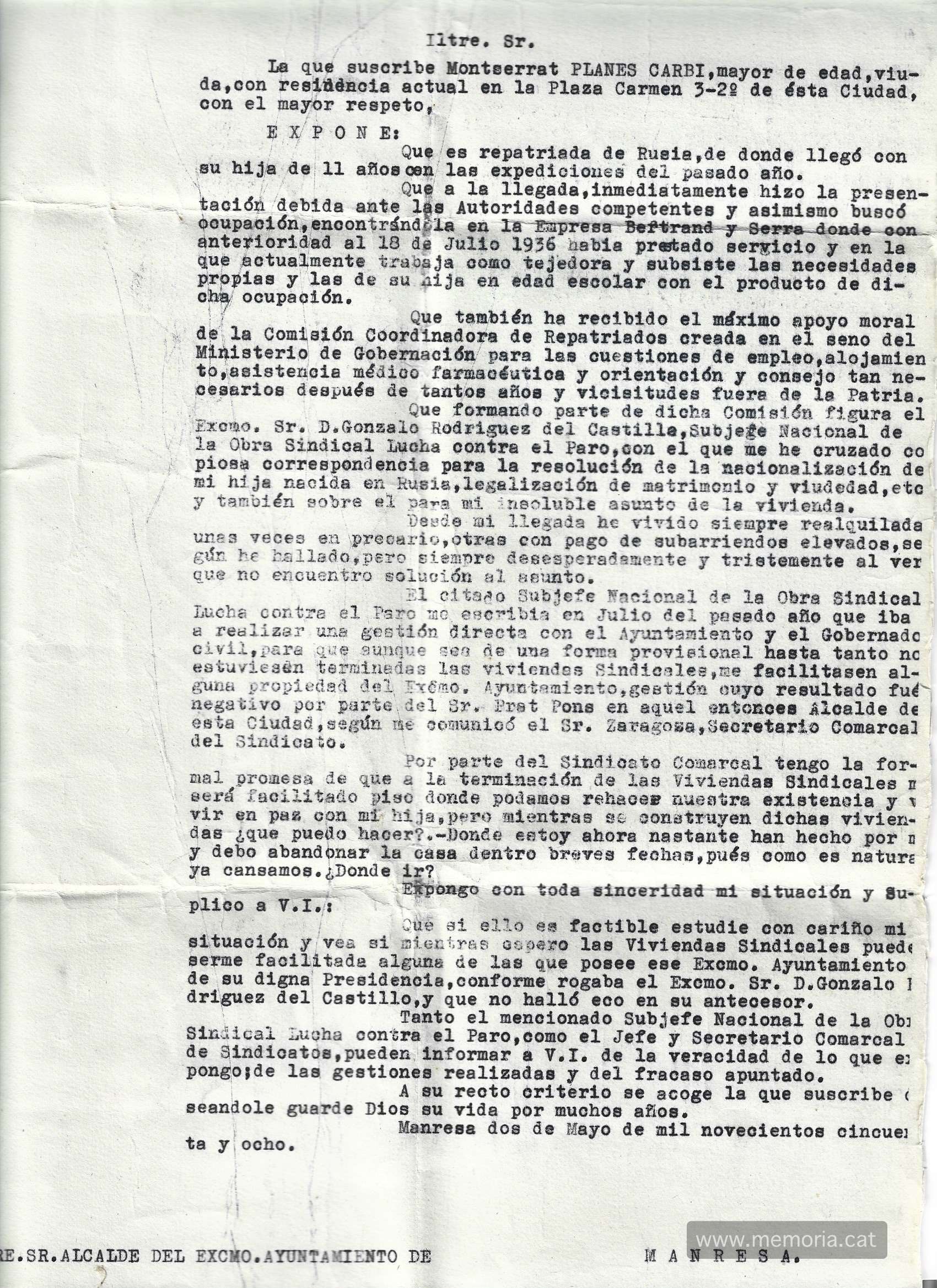 Instància de la Montserrat Planas adreçada a l'alcalde de Manresa exposant que totes les gestions que ha fet per obtenir un habitatge digne han fracassat i demana accedir a un pis provisional mentre es construeixen els de l'Obra Sindical de la Vivienda. 02/05/1959. Font: Col·lecció familiar.