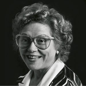 maria_matilde_almendros_300