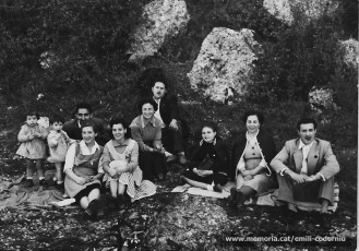 Excursió familiar a Montserrat. Any 1956. (Arxiu familiar).