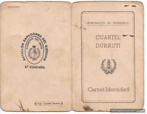 Document d’identitat d’Emili Codorniu quan estava destinat al “Cuartel Durruti”. (Arxiu familiar).