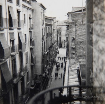Any 1935. Fotografies enregistrades des del pis de Joan Prat Pons, al carrer del Born.