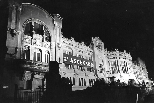 1975:  Exterior del Casino. (Foto enviada per Joan i Dolors)