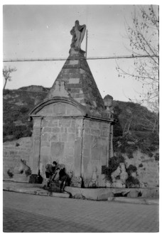 1944:  Font de Neptú. (Foto enviada per Ricard Cucurella Serra)