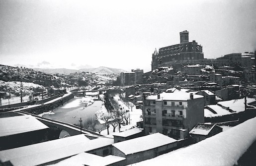 1971:  Vista de la ciutat, nevada. (Autor: Antoni Quintana Torres. Foto enviada per Jaume Quintana)