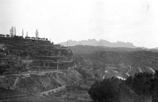 1936:  Panoràmica de la ciutat des de la Font d'en Tort. (Autor: Albert Torra Ferrer. Foto enviada per Montserrat Torra Puigdellívol)