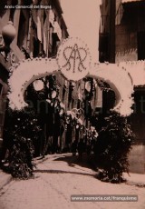 Maig de 1950: imatges de la visita de la marededéu de Fàtima a Manresa. Milers de fidels van sortir a rebre-la pels carrers de la ciutat. (Fons Grifé, Gamisans, Lladó – Arxiu Comarcal del Bages)