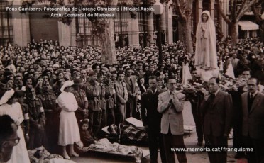 Maig de 1950: imatges de la visita de la marededéu de Fàtima a Manresa. Milers de fidels van sortir a rebre-la pels carrers de la ciutat. (Fons Grifé, Gamisans, Lladó – Arxiu Comarcal del Bages)