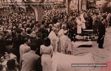Maig de 1950: imatges de la visita de la marededéu de Fàtima a Manresa. Milers de fidels van sortir a rebre-la pels carrers de la ciutat. (Fons Grifé, Gamisans, Lladó – Arxiu Comarcal del Bages)