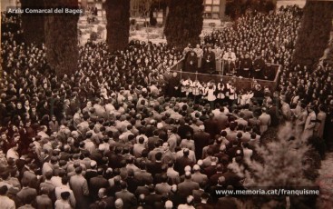 Maig de 1950: imatges de la visita de la marededéu de Fàtima a Manresa. Milers de fidels van sortir a rebre-la pels carrers de la ciutat. (Fons Grifé, Gamisans, Lladó – Arxiu Comarcal del Bages)