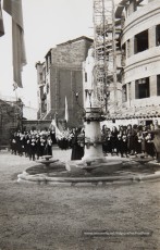 5/12/1954: benedicció del monument a Maria Immaculada, erigit per les Religioses Filles de Sant Josep als jardins de la Clínica de Sant Josep, per perpetuar les festes jubilars de l’Any Marià. Beneït per l’arxiprest Valentí Gibert i apadrinat per l’alcalde Prat Pons i la seva esposa, Dolors Pujol.