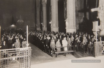 Celebració del IV Centenari de l’Aprovació Pontifícia del Llibre d’Exercicis Espirituals de Sant Ignasi (a la Seu, a la Cova i al Teatre Kursaal), XXV aniversari de la Obra d’Exercicis Parroquials (OEP) a Catalunya i col·locació de la primera pedra de l’església del Rapte. (17/5/1948).