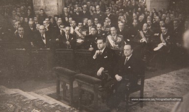 Celebració del IV Centenari de l’Aprovació Pontifícia del Llibre d’Exercicis Espirituals de Sant Ignasi (a la Seu, a la Cova i al Teatre Kursaal), XXV aniversari de la Obra d’Exercicis Parroquials (OEP) a Catalunya i col·locació de la primera pedra de l’església del Rapte. (17/5/1948).