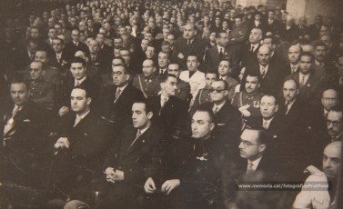 Celebració del IV Centenari de l’Aprovació Pontifícia del Llibre d’Exercicis Espirituals de Sant Ignasi (a la Seu, a la Cova i al Teatre Kursaal), XXV aniversari de la Obra d’Exercicis Parroquials (OEP) a Catalunya i col·locació de la primera pedra de l’església del Rapte. (17/5/1948).