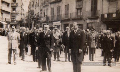 Celebració del IV Centenari de l’Aprovació Pontifícia del Llibre d’Exercicis Espirituals de Sant Ignasi (a la Seu, a la Cova i al Teatre Kursaal), XXV aniversari de la Obra d’Exercicis Parroquials (OEP) a Catalunya i col·locació de la primera pedra de l’església del Rapte. (17/5/1948).