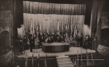 Celebració del IV Centenari de l’Aprovació Pontifícia del Llibre d’Exercicis Espirituals de Sant Ignasi (a la Seu, a la Cova i al Teatre Kursaal), XXV aniversari de la Obra d’Exercicis Parroquials (OEP) a Catalunya i col·locació de la primera pedra de l’església del Rapte. (17/5/1948).