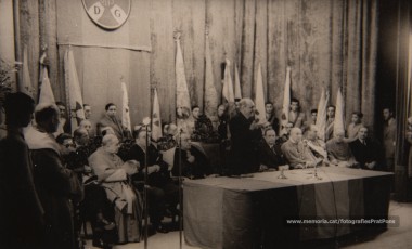 Celebració del IV Centenari de l’Aprovació Pontifícia del Llibre d’Exercicis Espirituals de Sant Ignasi (a la Seu, a la Cova i al Teatre Kursaal), XXV aniversari de la Obra d’Exercicis Parroquials (OEP) a Catalunya i col·locació de la primera pedra de l’església del Rapte. (17/5/1948).