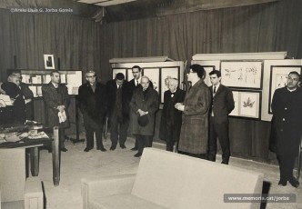 (3/7) Febrer de 1967. Acte de presentació, amb la intervenció de Pere Jorba Puigsubirà, i visita dels assistents a l’exposició.