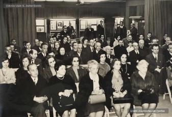 (3/6) 5/3/1967. Conferència sobre Apel·les Mestres a càrrec d’Antoni Boada, publicista i promotor de l’exposició. Pere Jorba Puigsubirà presenta el conferenciant.