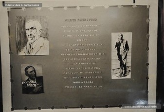 (12/17) Setembre de 1968. Exposició dedicada a la llengua catalana i a Pompeu Fabra al Signe Cultural Jorba, a la 5ª planta dels magatzems.