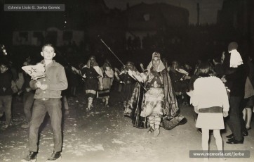 (3/19 19/12/1964. Cavalcada del príncep Assuhan.