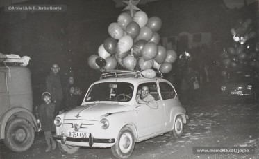 (8/19 19/12/1964. Cavalcada del príncep Assuhan.