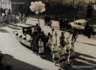 (2/5) 19/12/1966. Caravana del príncep Assuhan.