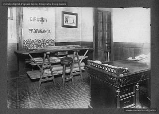 (2/2) Any 1917. Tercer pis: despatx de comptabilitat i oficines, i secció de dibuix i propaganda.