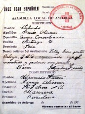 Imprès avalat per la Creu Roja Española en què es comunica a Maurici Farrés, pare del Salvador, que està al camp de concentració d’Astorga.