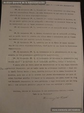 Selección de páginas del expediente de depuración del maestro Hermenegild Lladó Bilarrúbies y acreditación que presenta a las autoridades franquistas el 21/2/1939 como muestra de haber ejercido de maestro en el Grup Escolar Renaixença desde el 12 de noviembre de 1934. (Arxiu Comarcal del Bages, Archivo General de la Administración y Arxiu Municipal de Manres