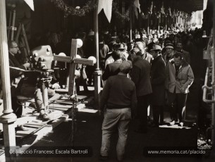 Preparació del rodatge a l’estació del Nord de Manresa. (Col·lecció Francesc Escala Bartrolí)