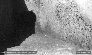 Sant Vicenç de Castellet. Maig 1938. Obertura del refugi subterrani aprofitant el desnivell del terreny on avui hi ha el monument a Anselm Clavé. (Cartera: 8   Foto: 214).
