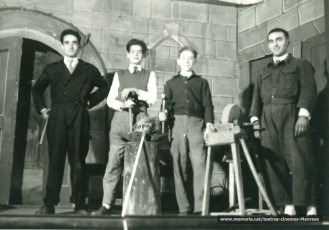 Tramoistes i tècnics amb el Salvador Vicens, (?) Josep Fontanet,  (1958)

