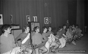 Actuació dels alumnes de PREU- curs preuniversitari- de l'Institut Lluís de Peguera (1969)