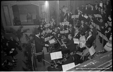 Concert de l’Orfeó Manresà i l’Orfeó Gracienc en motiu de les noces d'or de l’Orfeó. (1951)