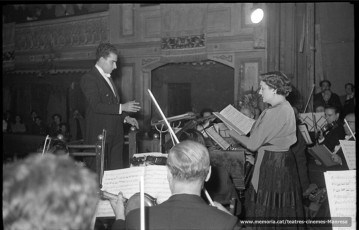 Concert de l’Orfeó Manresà i l’Orfeó Gracienc en motiu de les noces d'or de l’Orfeó. (1951)