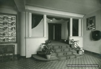 Vestibul d'entrada (1947)