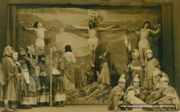 "La passió i mort de nostre senyor Jesucrist" Domenec Ferrer en el paper de Jesucrist, i Maria Matilde Almendros de Maria, i Enric Tatjé de Kaifas. (1943)