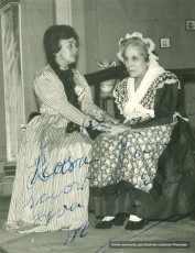 Rosa Vila i Maria Vila (actriu professional) a "La corona d'espines" (1961)