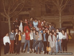 Final de Tabola el 2 de febrer,  amb la representació de Glups. Membres de Tabola davant del Kursaal (1985)