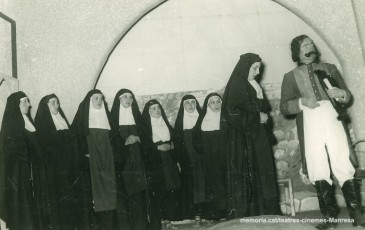 "Diálogos de Carmelitas" amb la Lola Ciuró, Teresa Lari, Mª Dolors Camprubí, Rosa Golet Rafaela Lladó, ... (1959)