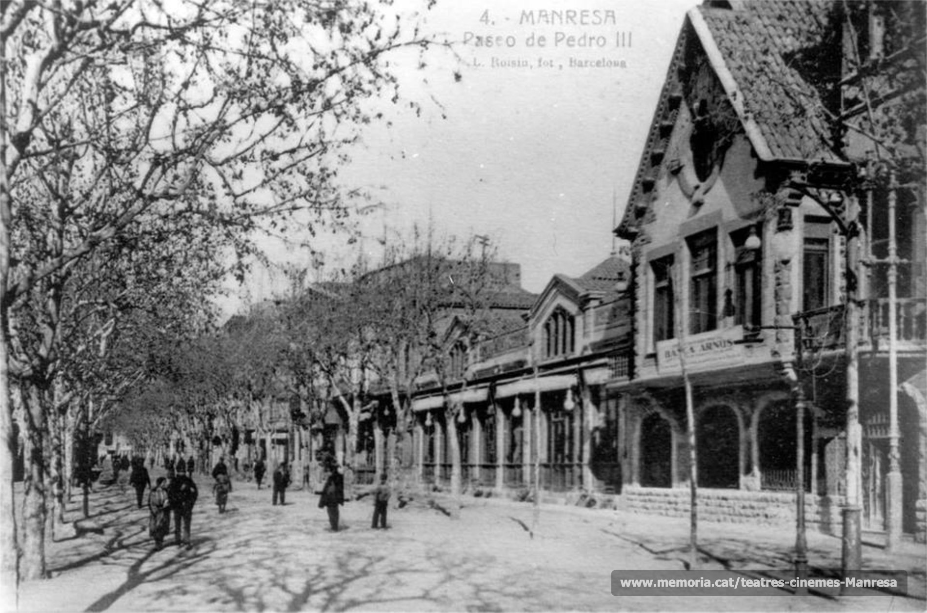La Banca Arnús va comprar l'edifici (1920)
