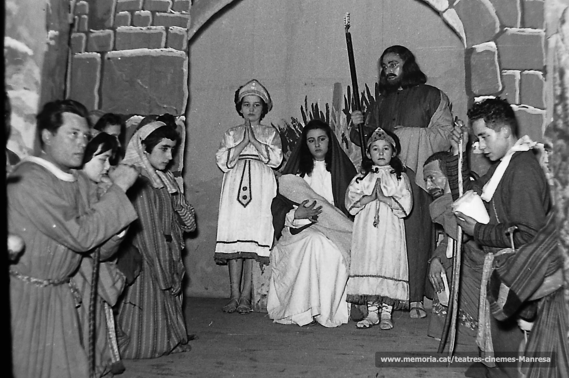 "Els Pastorets" amb Cervià, Magda Oliveras (Mare de Déu), Ismael Salido (Sant Josep)... (1956)